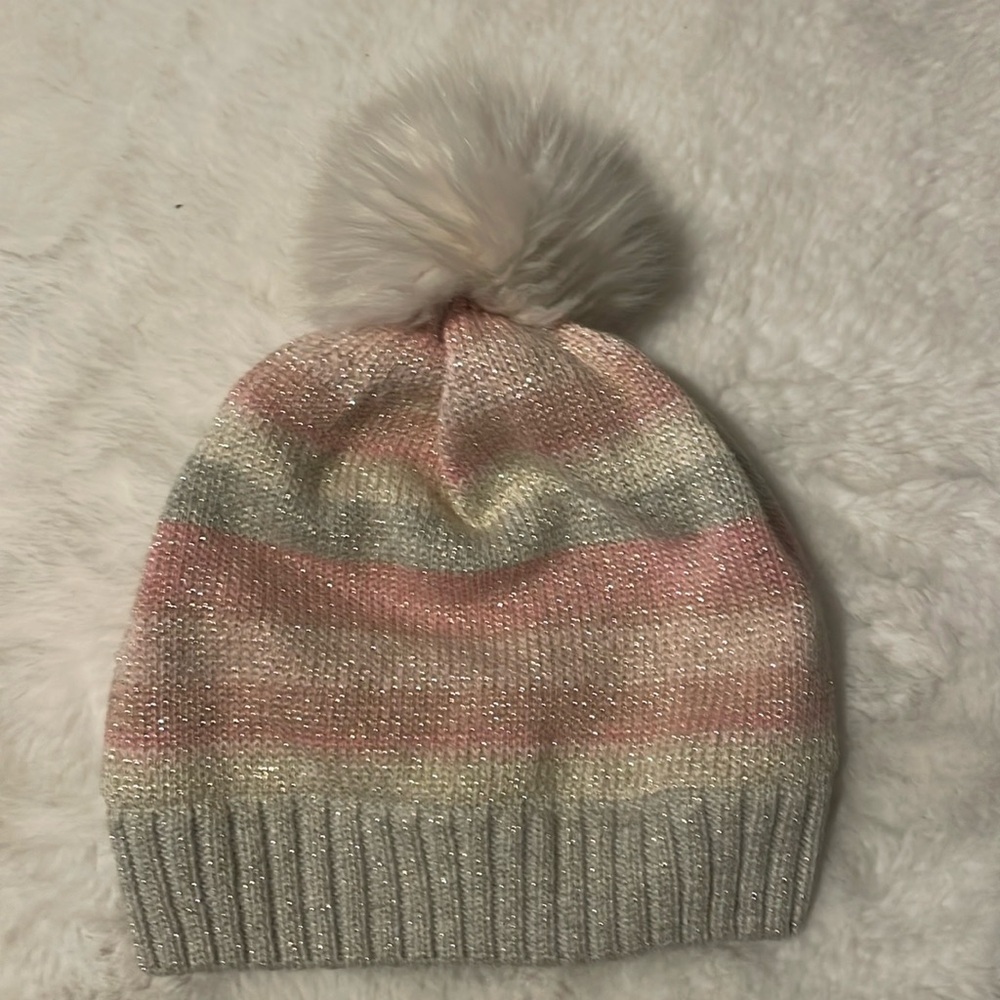 Gap Kids- Pom Pom Winter Hat